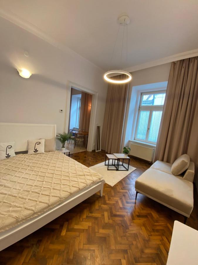 Apartment In City Center Košice Exteriér fotografie