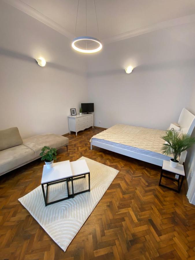 Apartment In City Center Košice Exteriér fotografie